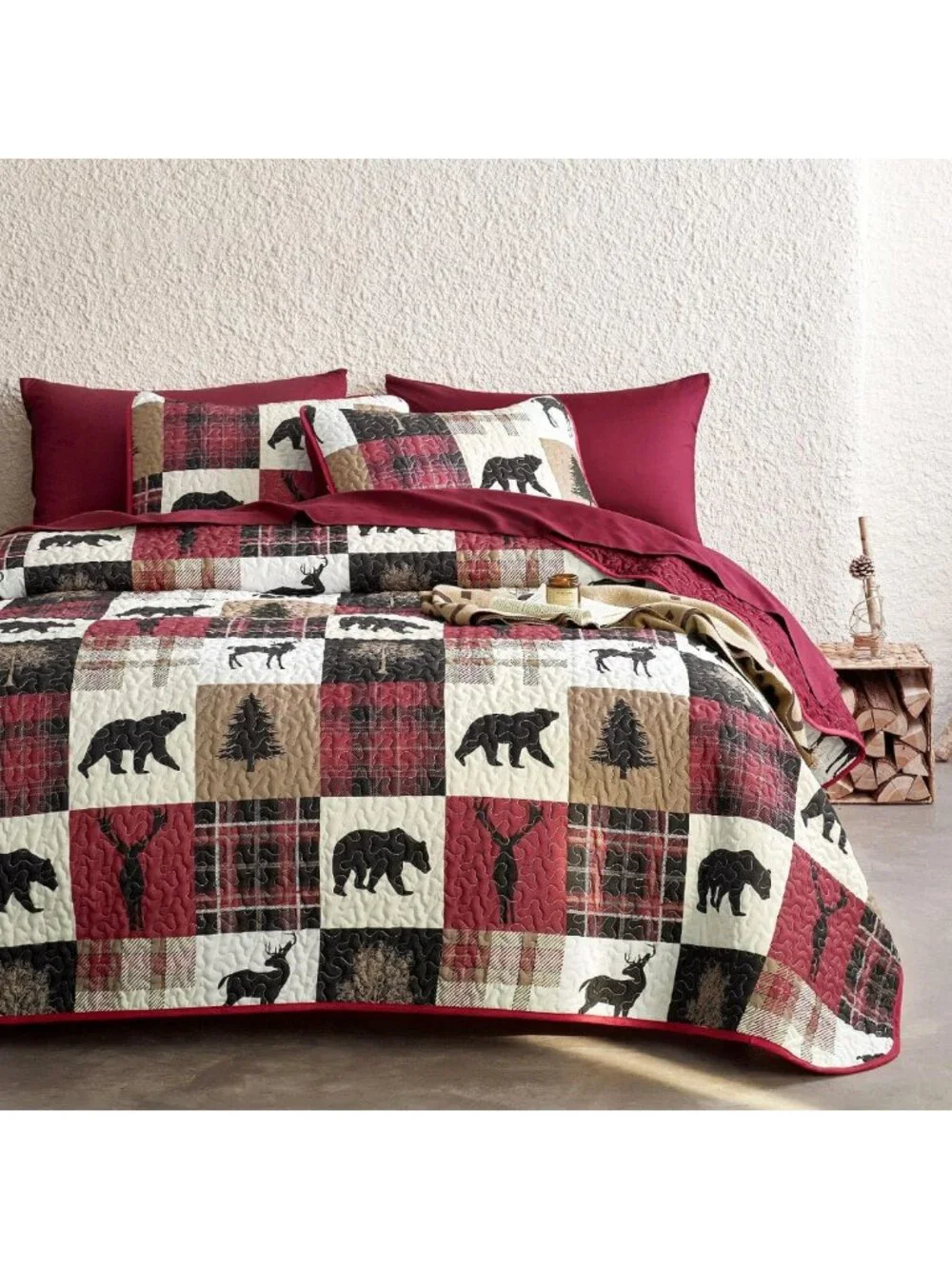 Rustic Cabin Quilt Set - Reversible Lightweight Bedspread, Wildlife Patchwork